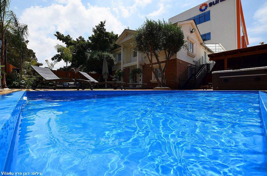 אחוזת ליאן בנימינה מרכז  18  לופט 4 יו