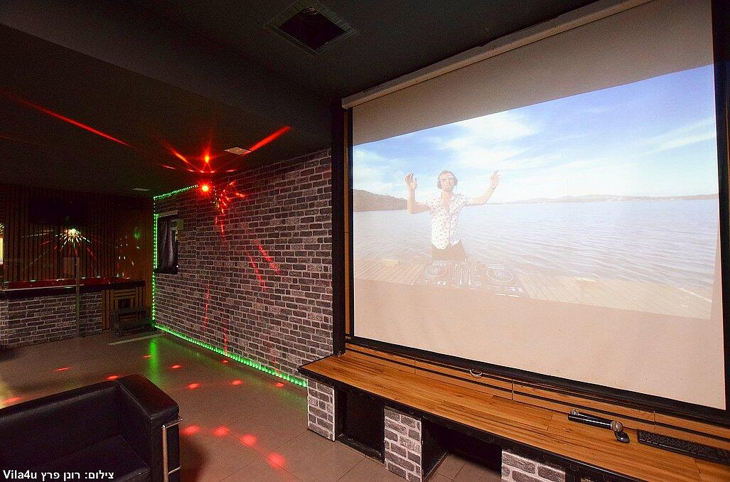 לופט סטורי מרכז  4  לופט 4 יו