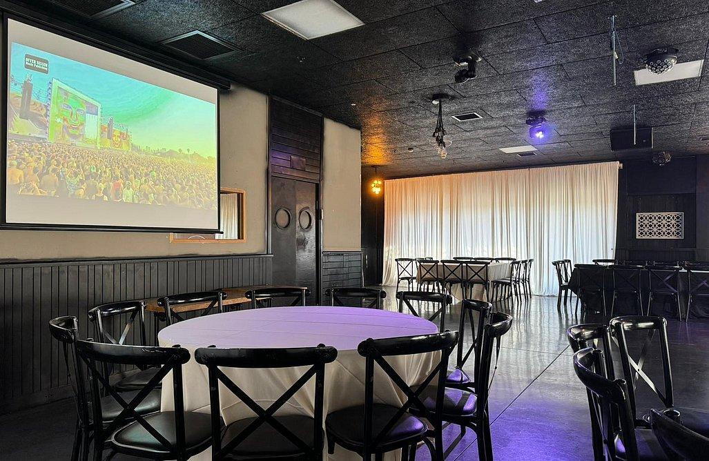 אסטרה אירועי בוטיק מרכז  19  לופט 4 יו