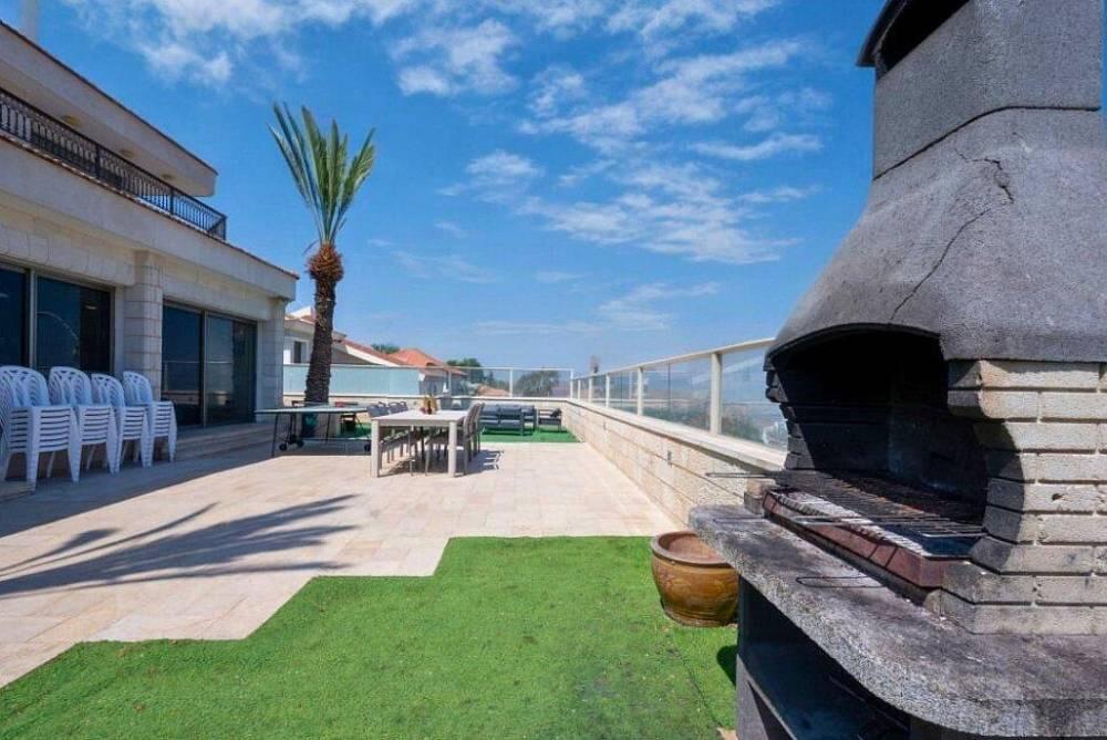 וילה דובדבן טבריה צפון  27  לופט 4 יו