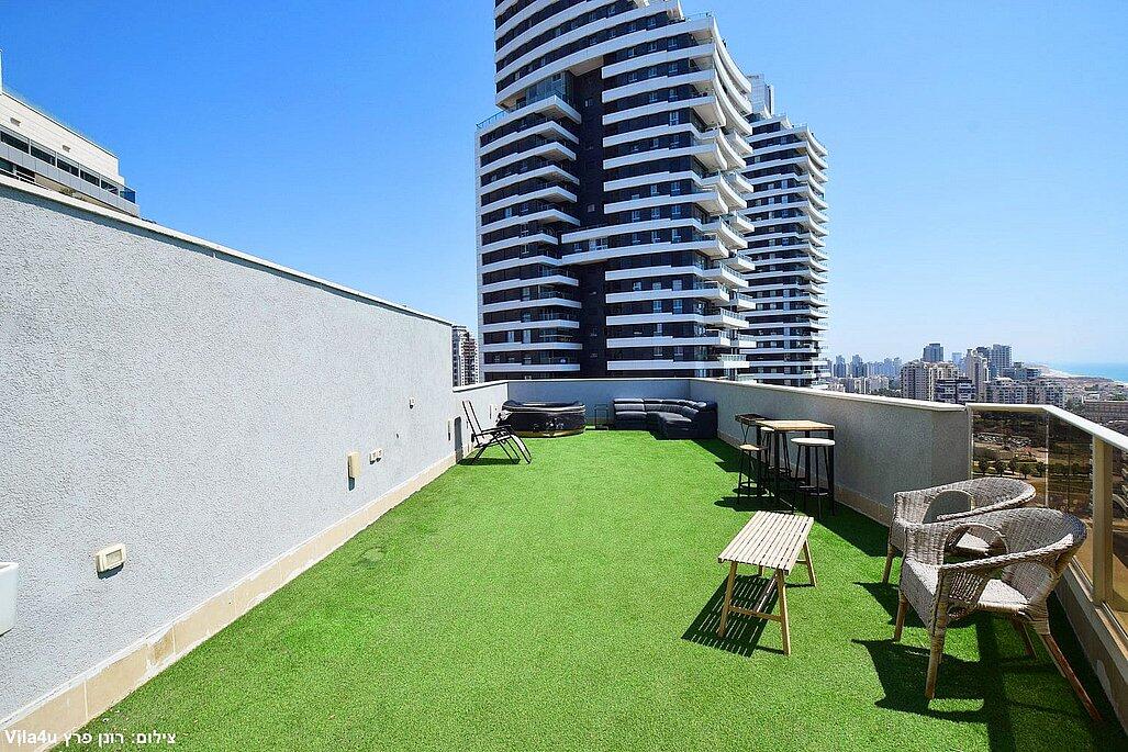 הקומה ה18 איוונטס מרכז  12  לופט 4 יו