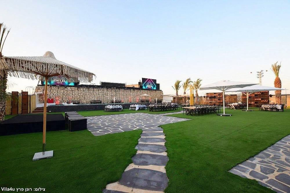 אמיליה איוונטס מרכז  9  לופט 4 יו