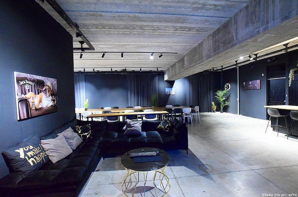 לופט קאסט - Cast מרכז  33  לופט 4 יו