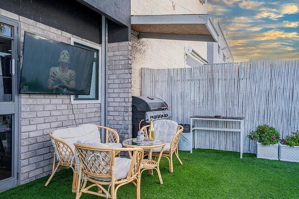 מתחם אופוריה מרכז  8  לופט 4 יו