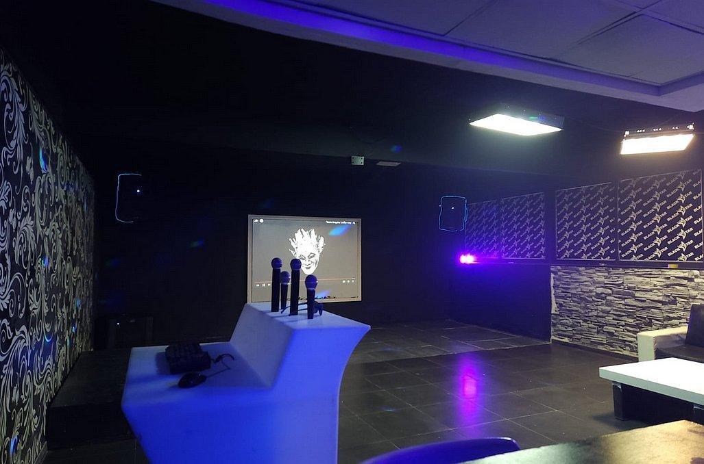 מועדון 333 מרכז  12  לופט 4 יו