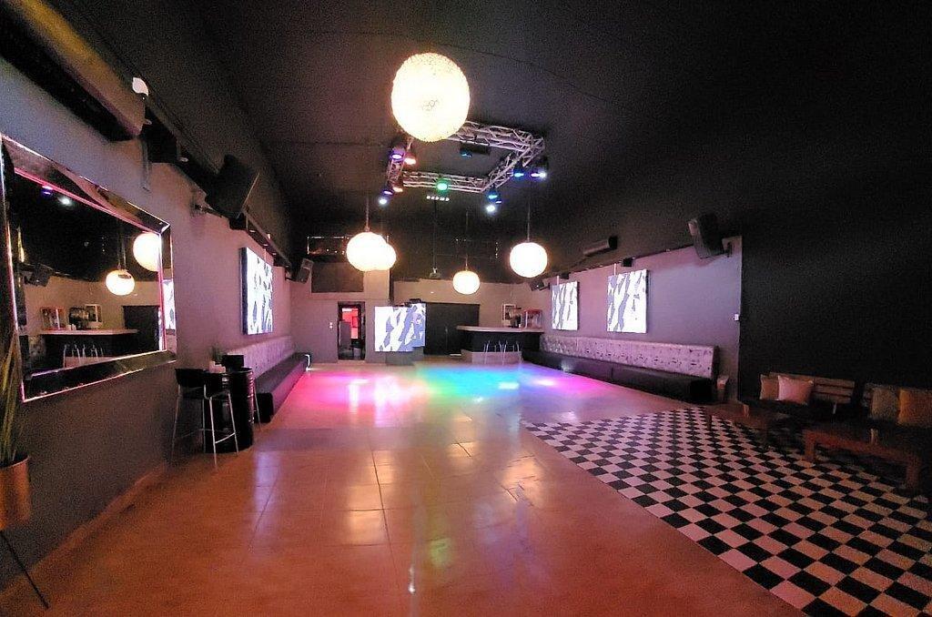 וואו קלאב- Wow Club צפון  3  לופט 4 יו