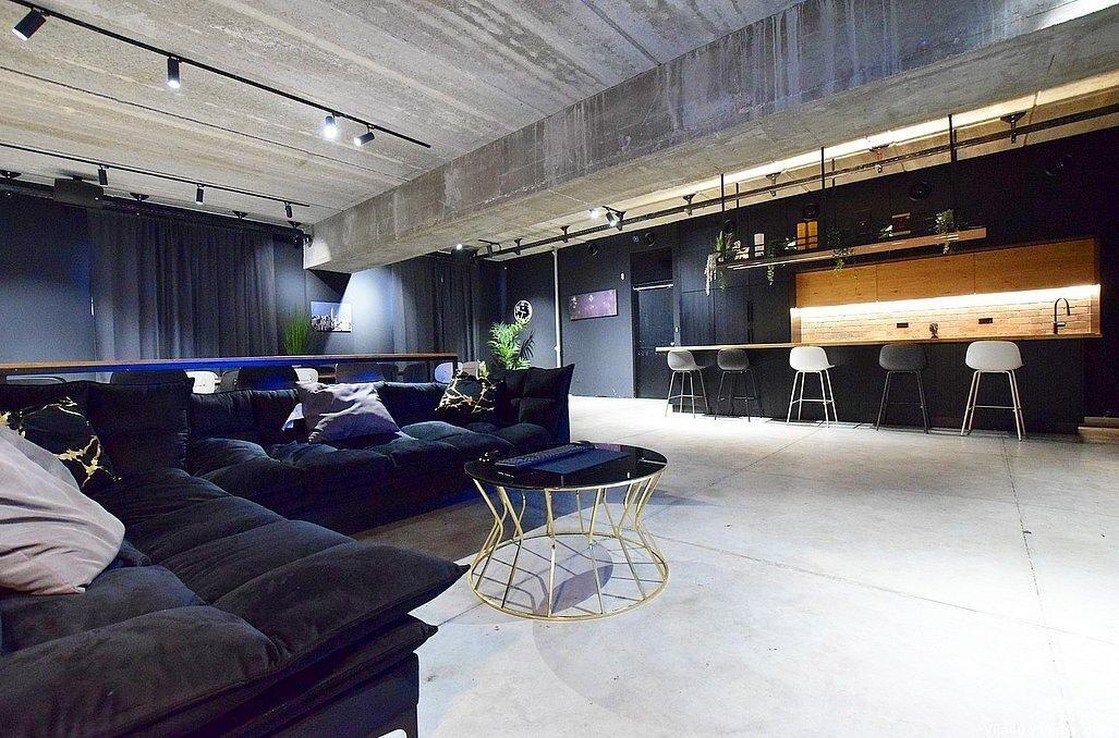 לופט קאסט - Cast מרכז  25  לופט 4 יו