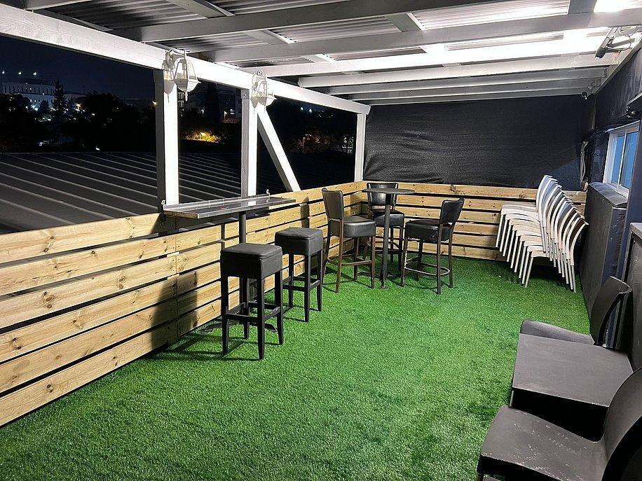 גולדן בל מרכז  30  לופט 4 יו